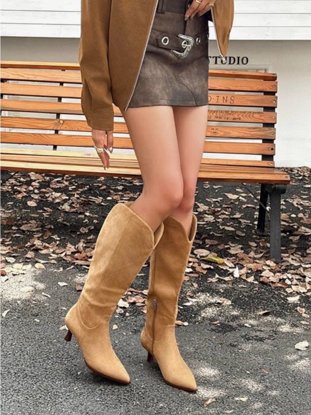 NWT 🤎 Faux Suede Knee High Boots - Picture 2 of 9